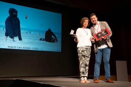 Silbermedaille, CEWE-Fotobuch und 300 Euro für Margit Lisa Röder - 2. Platz