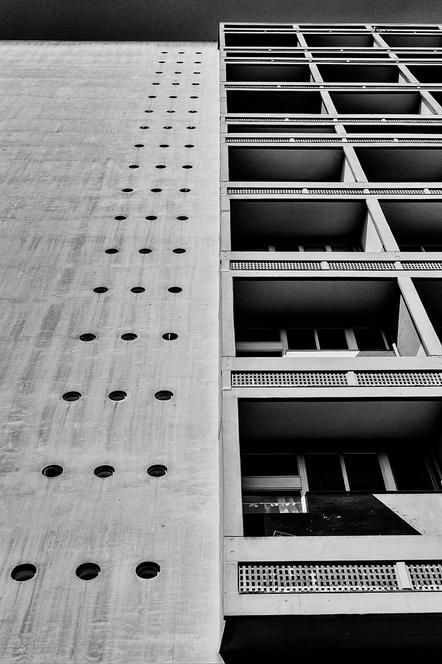 Uwe Hantke - Béton brut - Das Corbusierhaus Berlin - 2