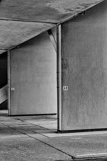 Uwe Hantke - Béton brut - Das Corbusierhaus Berlin - 3