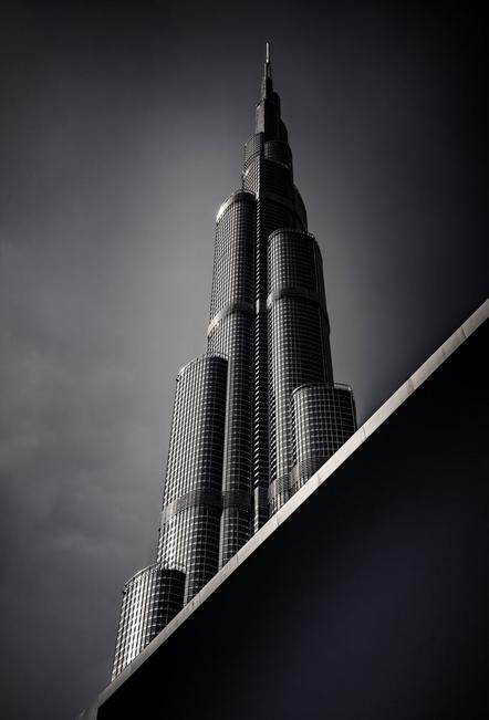 Scherhag Ute - Burj Khalifa - Annahme - AT