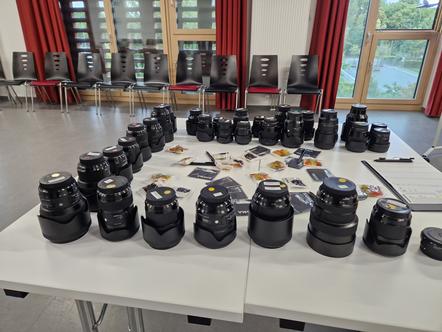 SIGMA Objektiv Auswahl wird gleich getroffen, für den nächsten Foto-Workshop im Deutschen Zweiradmuseum Neckarsulm